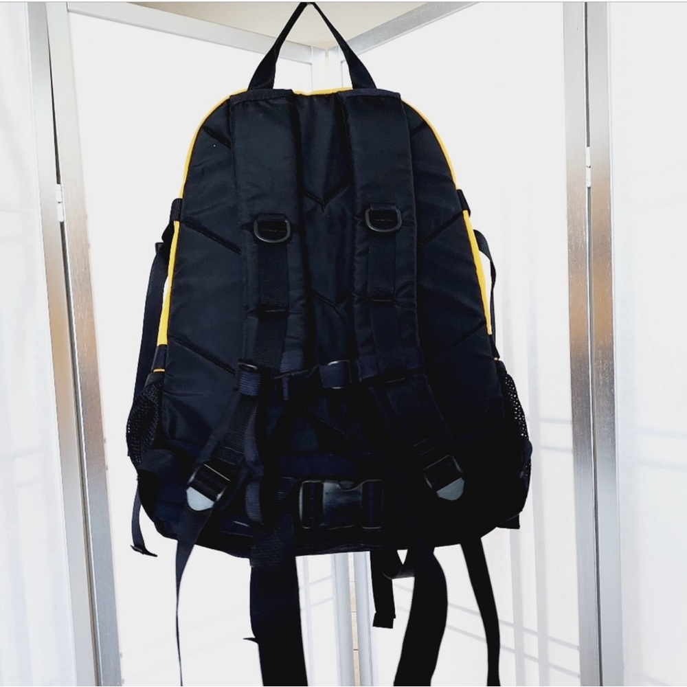 Excellent condition! >>>
THE NORTH FACE- Backpack - Picture 4 of 13
